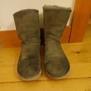 Ugg short boots